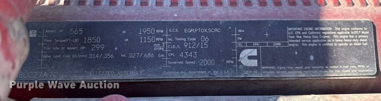 image for item DQ4340 2018 Peterbilt 389 semi truck