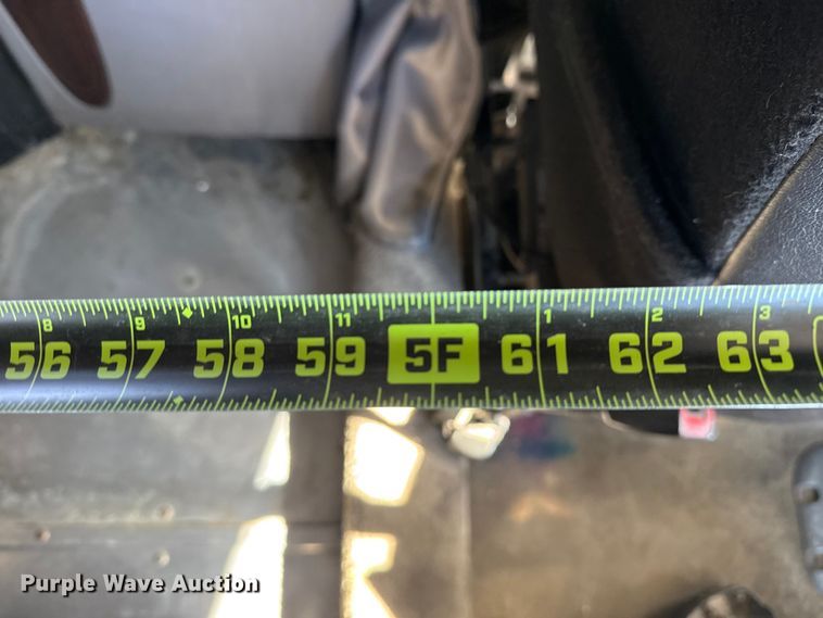 image for item DQ4341 2018 Peterbilt 389 semi truck