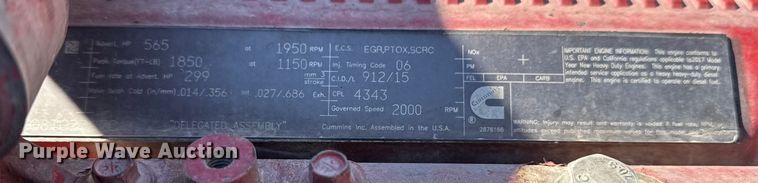 image for item DQ4341 2018 Peterbilt 389 semi truck