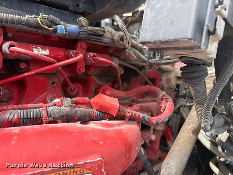 image for item DQ4346 2012 Kenworth T800 semi truck