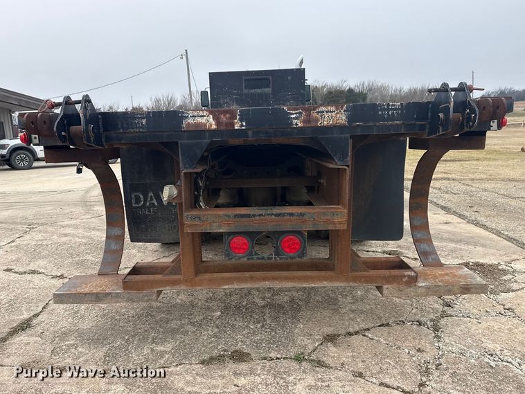 image for item DQ4357 2007 International 7400 flatbed truck