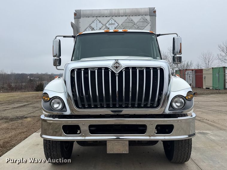 image for item DQ4358 2009 International 7500 box truck