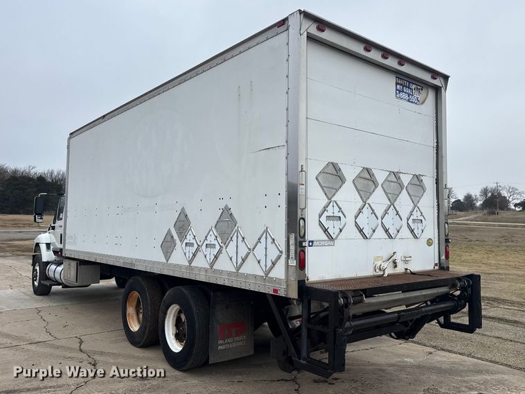 image for item DQ4358 2009 International 7500 box truck