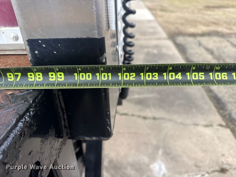 image for item DQ4358 2009 International 7500 box truck