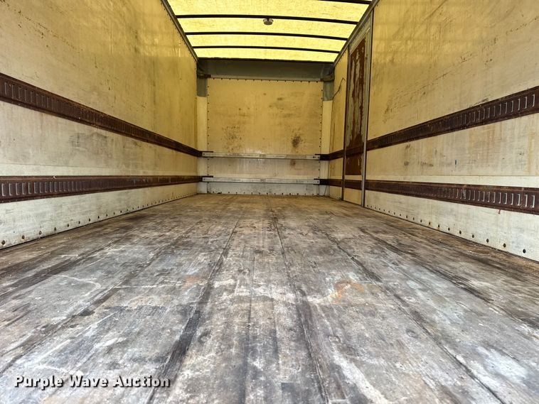 image for item DQ4358 2009 International 7500 box truck