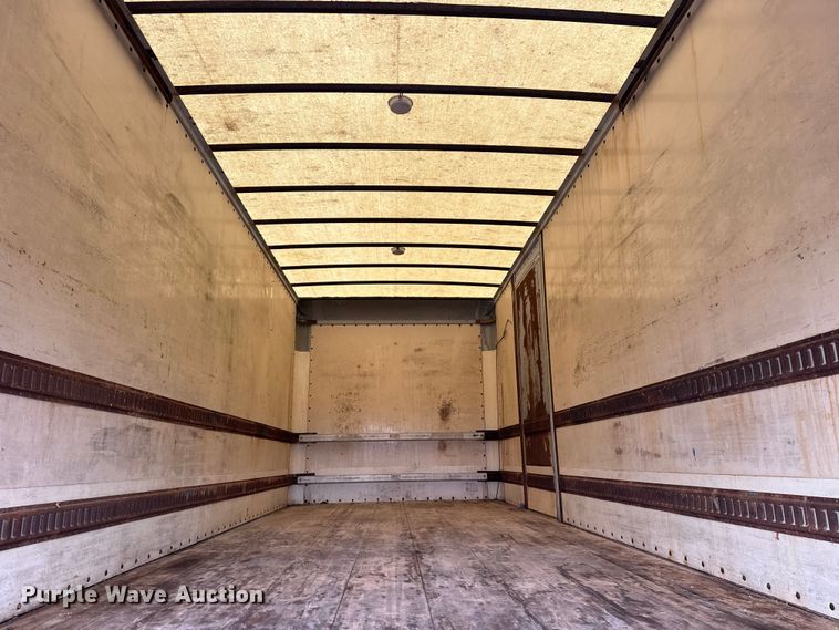 image for item DQ4358 2009 International 7500 box truck