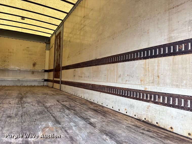 image for item DQ4358 2009 International 7500 box truck