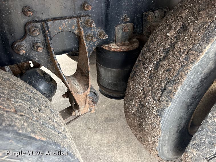 image for item DQ4358 2009 International 7500 box truck