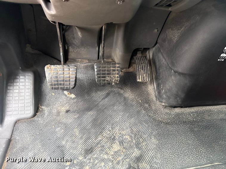 image for item DQ4358 2009 International 7500 box truck