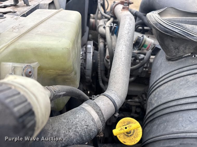 image for item DQ4358 2009 International 7500 box truck