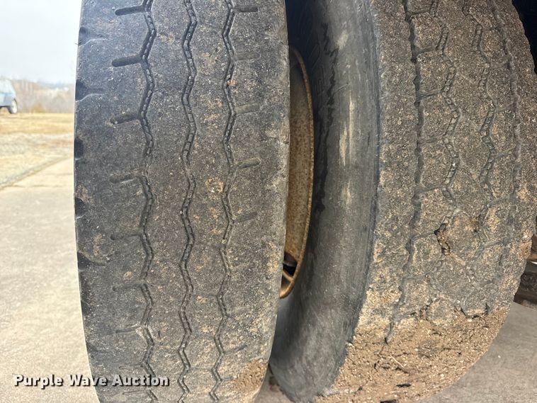 image for item DQ4358 2009 International 7500 box truck