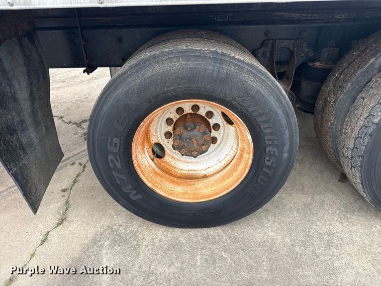 image for item DQ4358 2009 International 7500 box truck