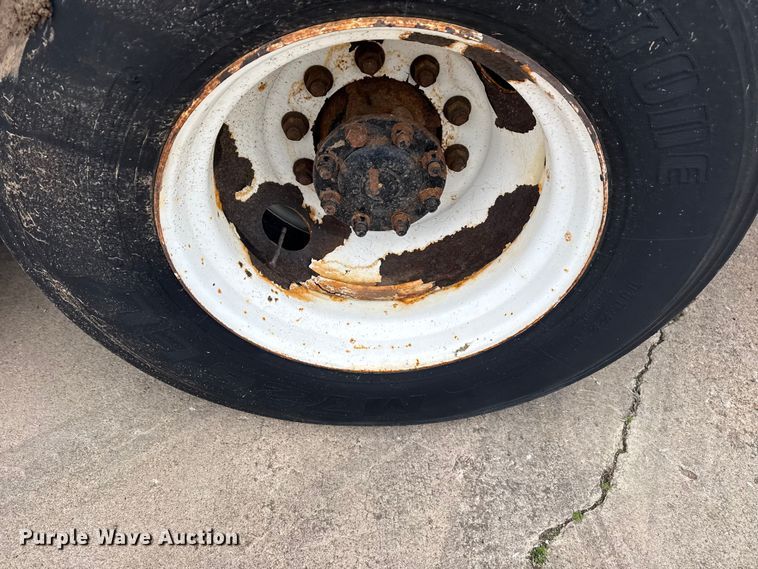 image for item DQ4358 2009 International 7500 box truck