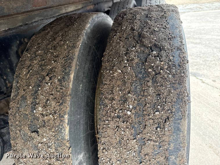 image for item DQ4358 2009 International 7500 box truck