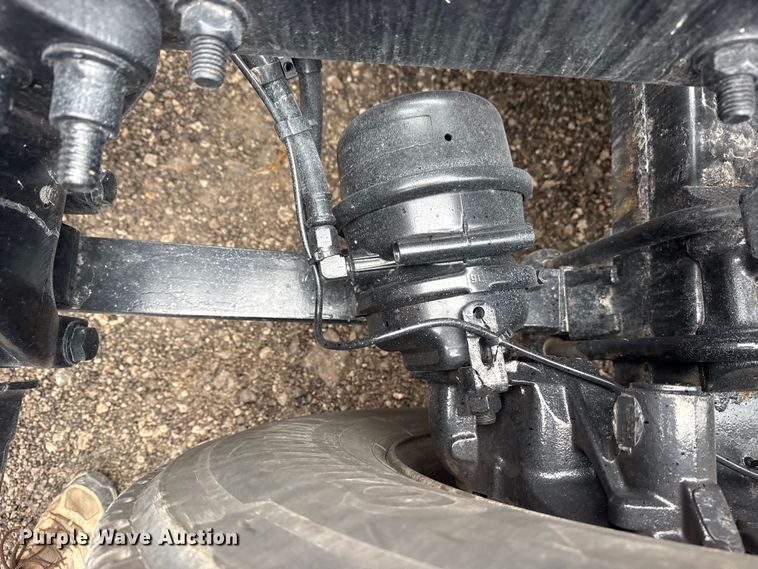 image for item DQ4370 2018 Freightliner Cascadia semi truck