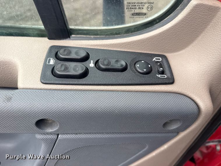 image for item DQ4370 2018 Freightliner Cascadia semi truck