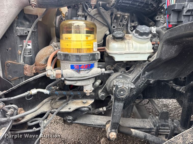 image for item DQ4370 2018 Freightliner Cascadia semi truck