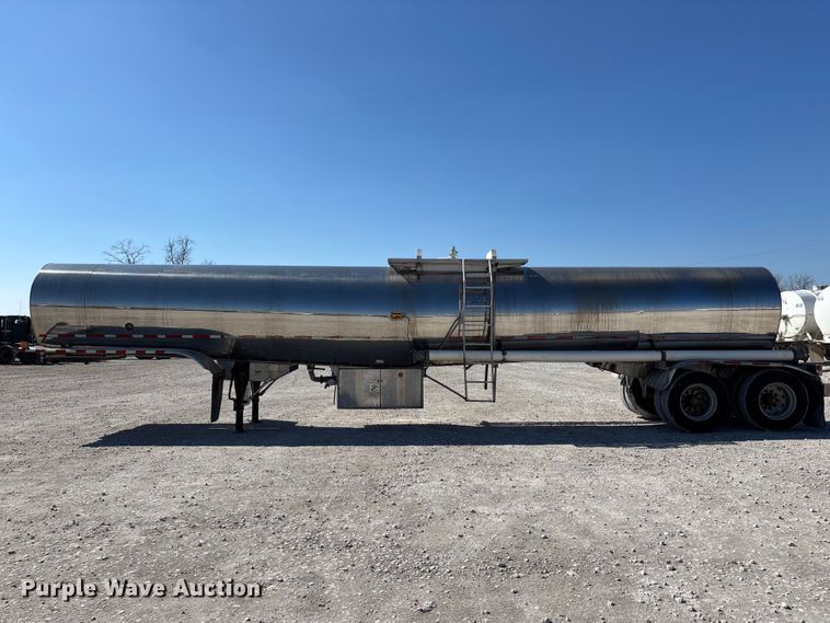 image for item DT0040 1992 Polar tank trailer