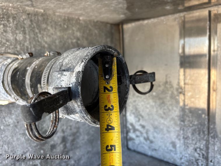 image for item DT0040 1992 Polar tank trailer