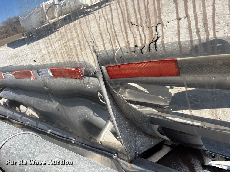 image for item DT0040 1992 Polar tank trailer