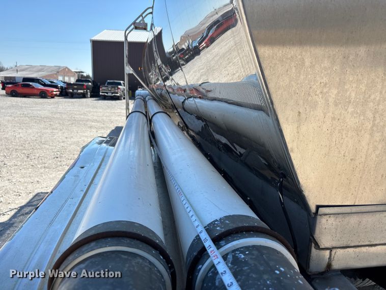 image for item DT0040 1992 Polar tank trailer