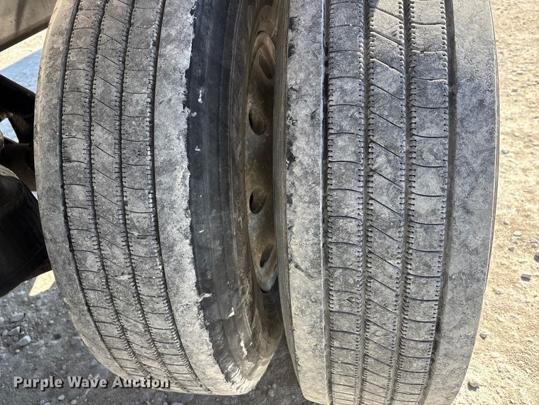 image for item DT0040 1992 Polar tank trailer