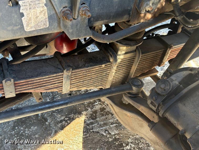 image for item DT2842 2011 Mack LEU613 refuse truck