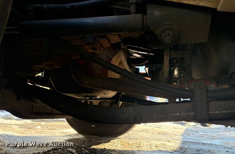 image for item DT2842 2011 Mack LEU613 refuse truck