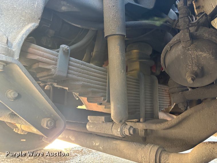 image for item DT2842 2011 Mack LEU613 refuse truck