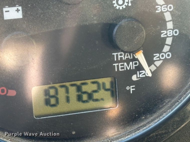 image for item DT2842 2011 Mack LEU613 refuse truck