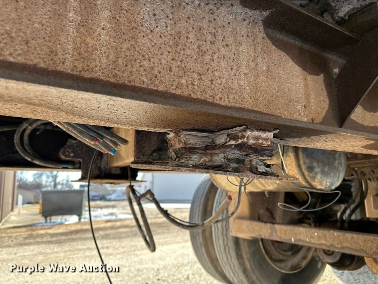 image for item DV0800 1999 Wilkens OK2MA16TCFSR walking floor trailer