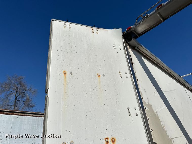 image for item DV0800 1999 Wilkens OK2MA16TCFSR walking floor trailer