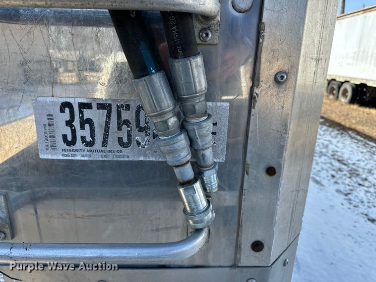 image for item DV0800 1999 Wilkens OK2MA16TCFSR walking floor trailer