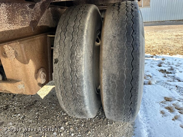 image for item DV0800 1999 Wilkens OK2MA16TCFSR walking floor trailer