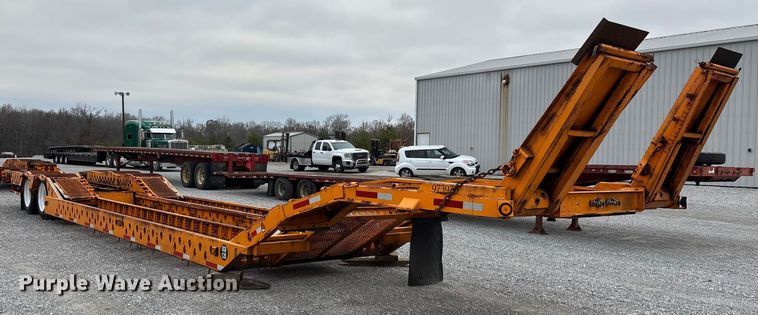 image for item DW7319 2005 Delavan Industries DDT car carrier