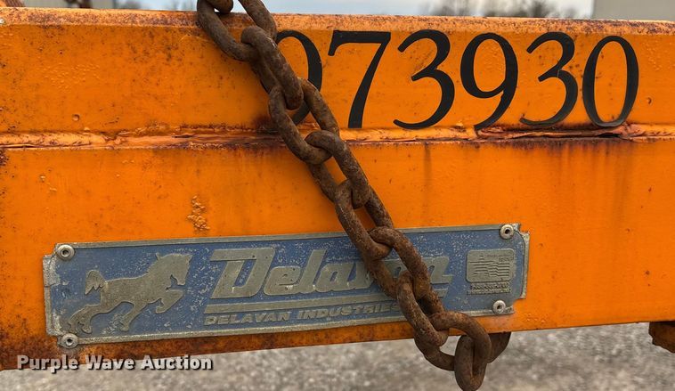 image for item DW7319 2005 Delavan Industries DDT car carrier