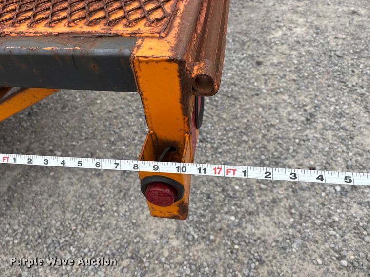 image for item DW7319 2005 Delavan Industries DDT car carrier