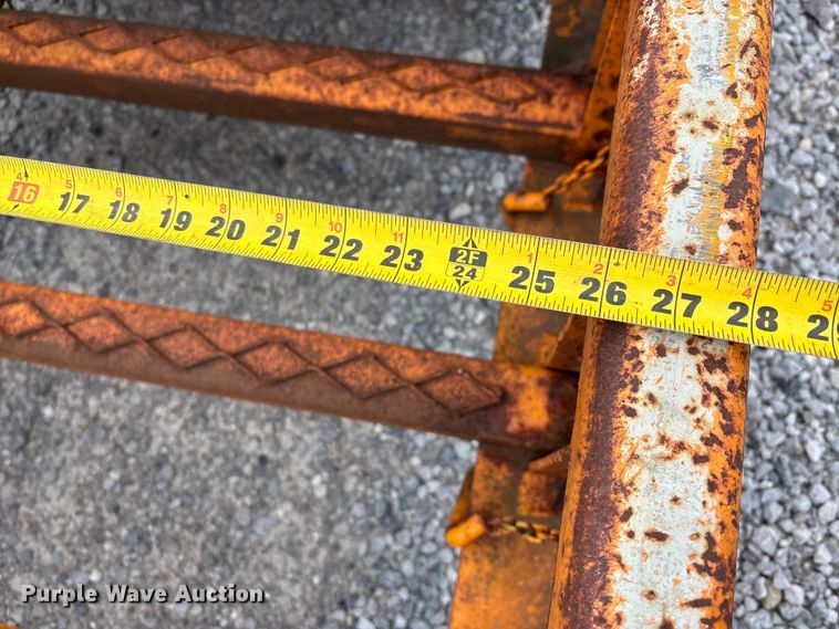 image for item DW7319 2005 Delavan Industries DDT car carrier