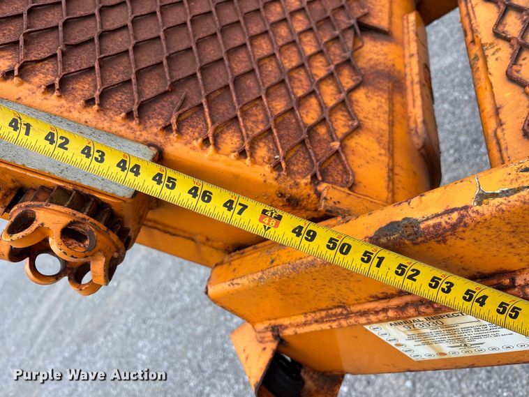 image for item DW7319 2005 Delavan Industries DDT car carrier