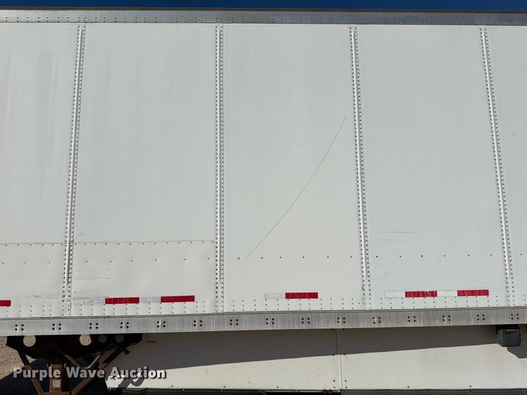 image for item DX5906 2012 Wabash dry van trailer