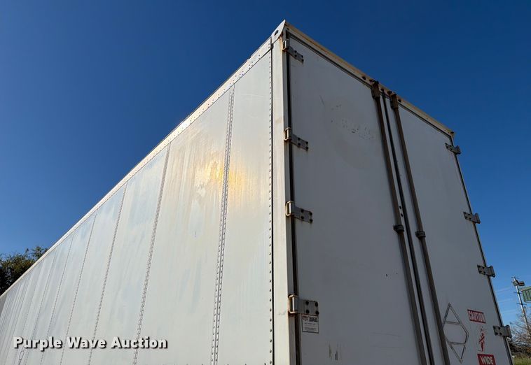 image for item DX5906 2012 Wabash dry van trailer