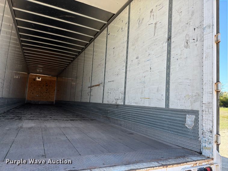 image for item DX5906 2012 Wabash dry van trailer