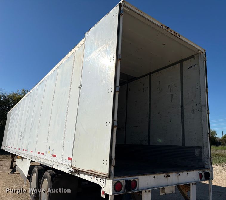 image for item DX5906 2012 Wabash dry van trailer