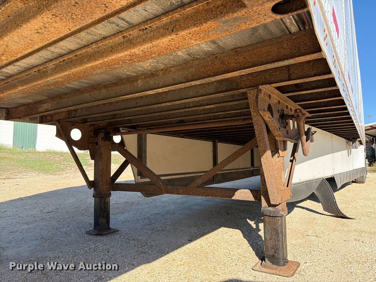 image for item DX5906 2012 Wabash dry van trailer