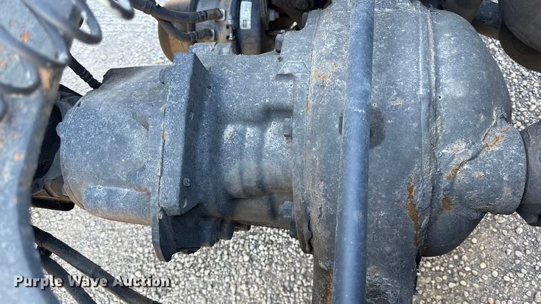 image for item DZ4391 2014 Peterbilt 579 semi truck