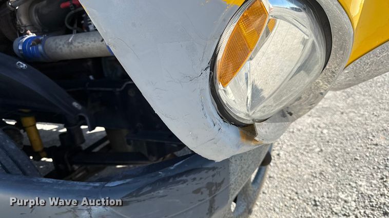 image for item DZ4392 2005 Freightliner Columbia semi truck