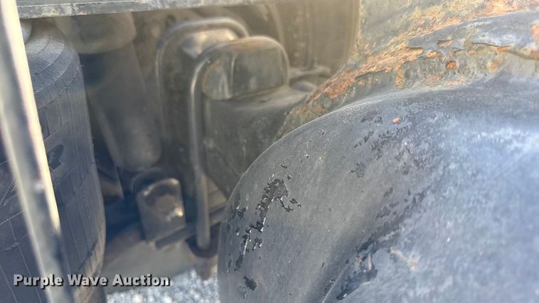 image for item DZ4392 2005 Freightliner Columbia semi truck