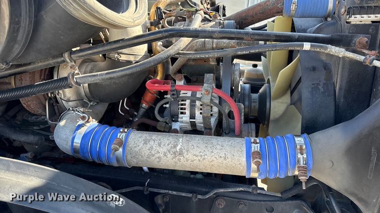 image for item DZ4392 2005 Freightliner Columbia semi truck