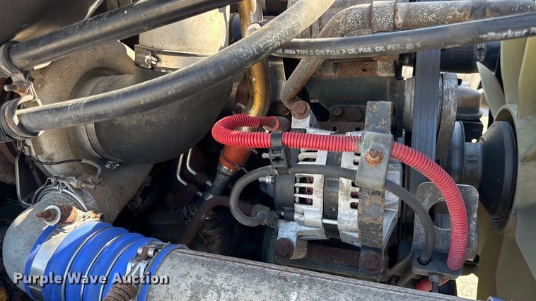 image for item DZ4392 2005 Freightliner Columbia semi truck