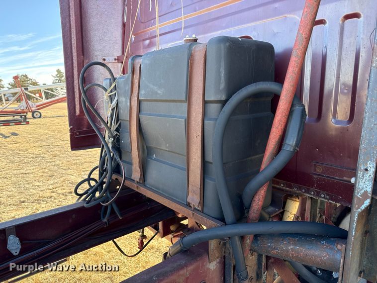 image for item DZ4988 1986 White WIM semi truck